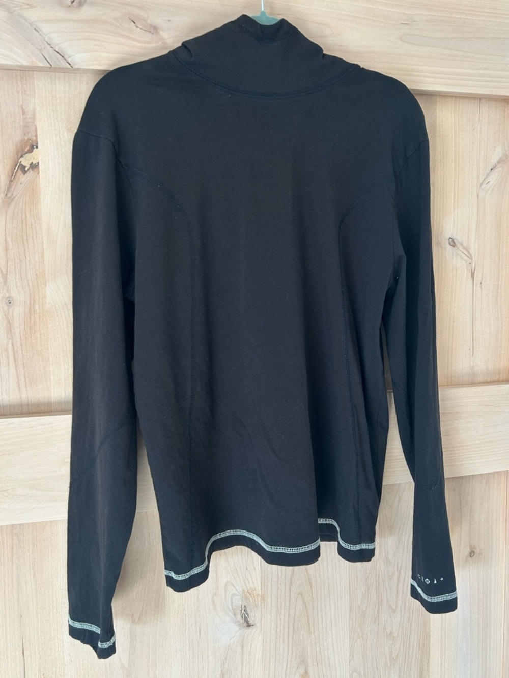 CLOAK Women’s 100% Cotton Black Hoodie Long Sleeve T  Cream stitching EUC Large